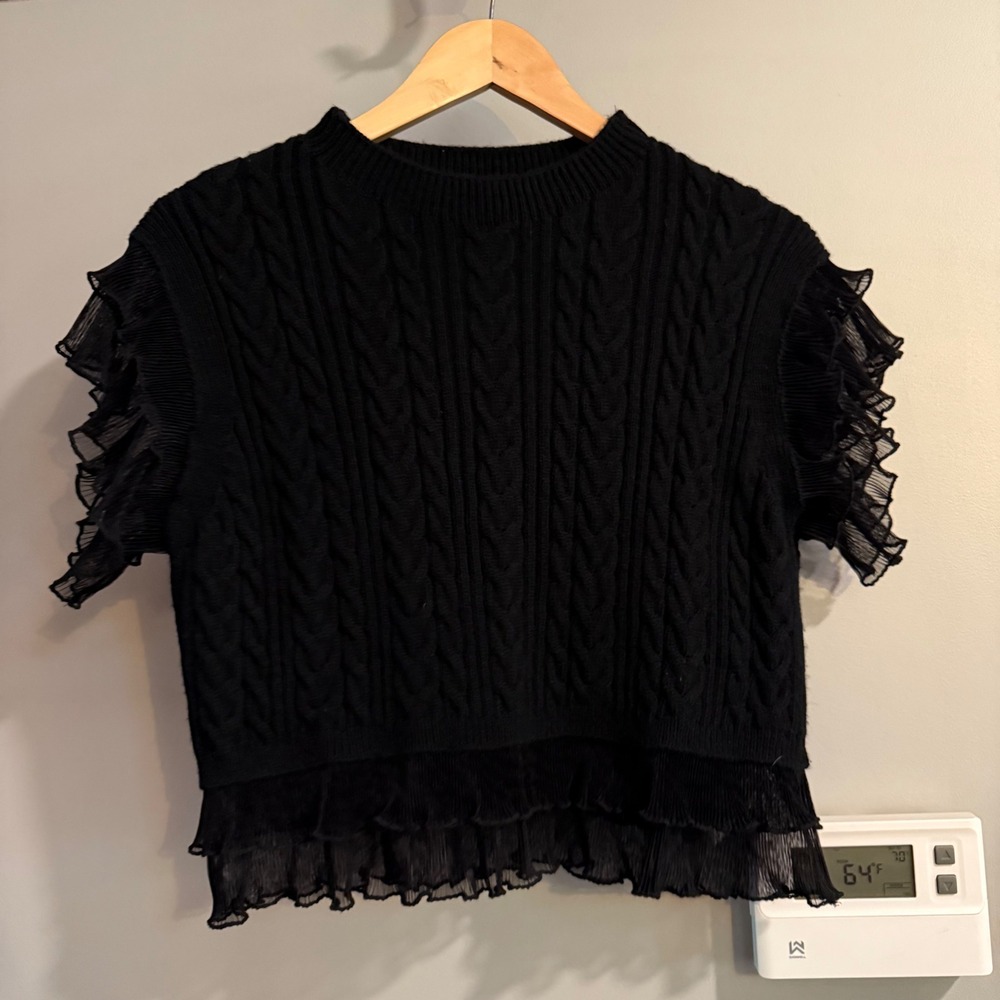 Zara Sweater Women Medium Black Cable Knit Ruffle Tulle Trim Short Sleeve 4331